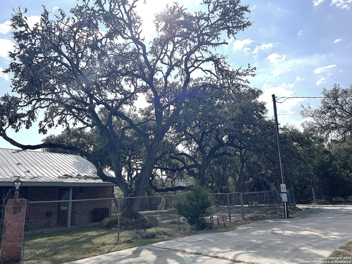 630 Indian Mound Tarpley TX 78883