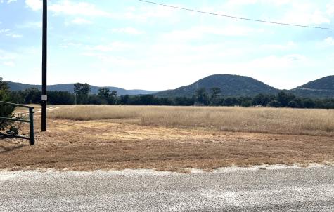 630 Indian Mound Tarpley TX 78883