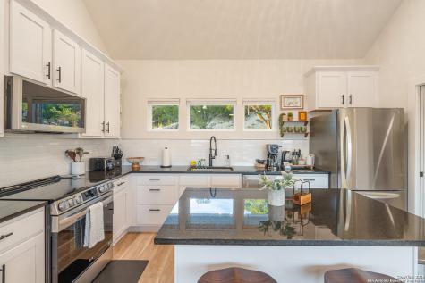 460 Stenen Drive Canyon Lake TX 78133