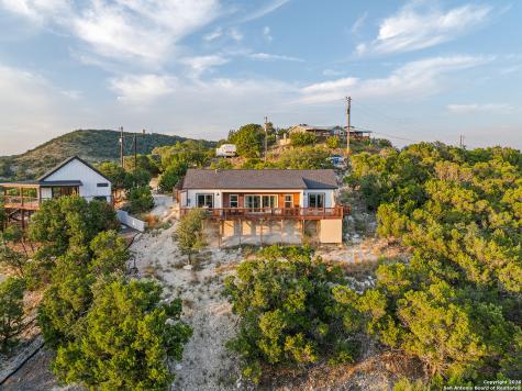 460 Stenen Drive Canyon Lake TX 78133