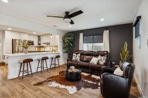 2151 Gruene New Braunfels TX 78130