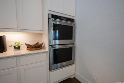 4016 Luz Del Faro San Antonio TX 78261