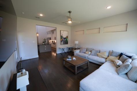4016 Luz Del Faro San Antonio TX 78261