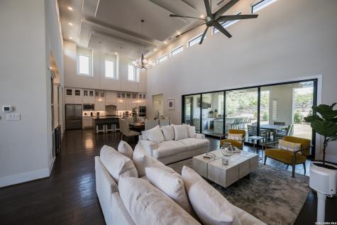 4016 Luz Del Faro San Antonio TX 78261