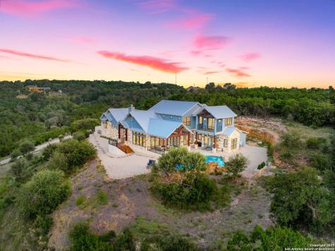 1023 Comanche Ridge New Braunfels TX 78132