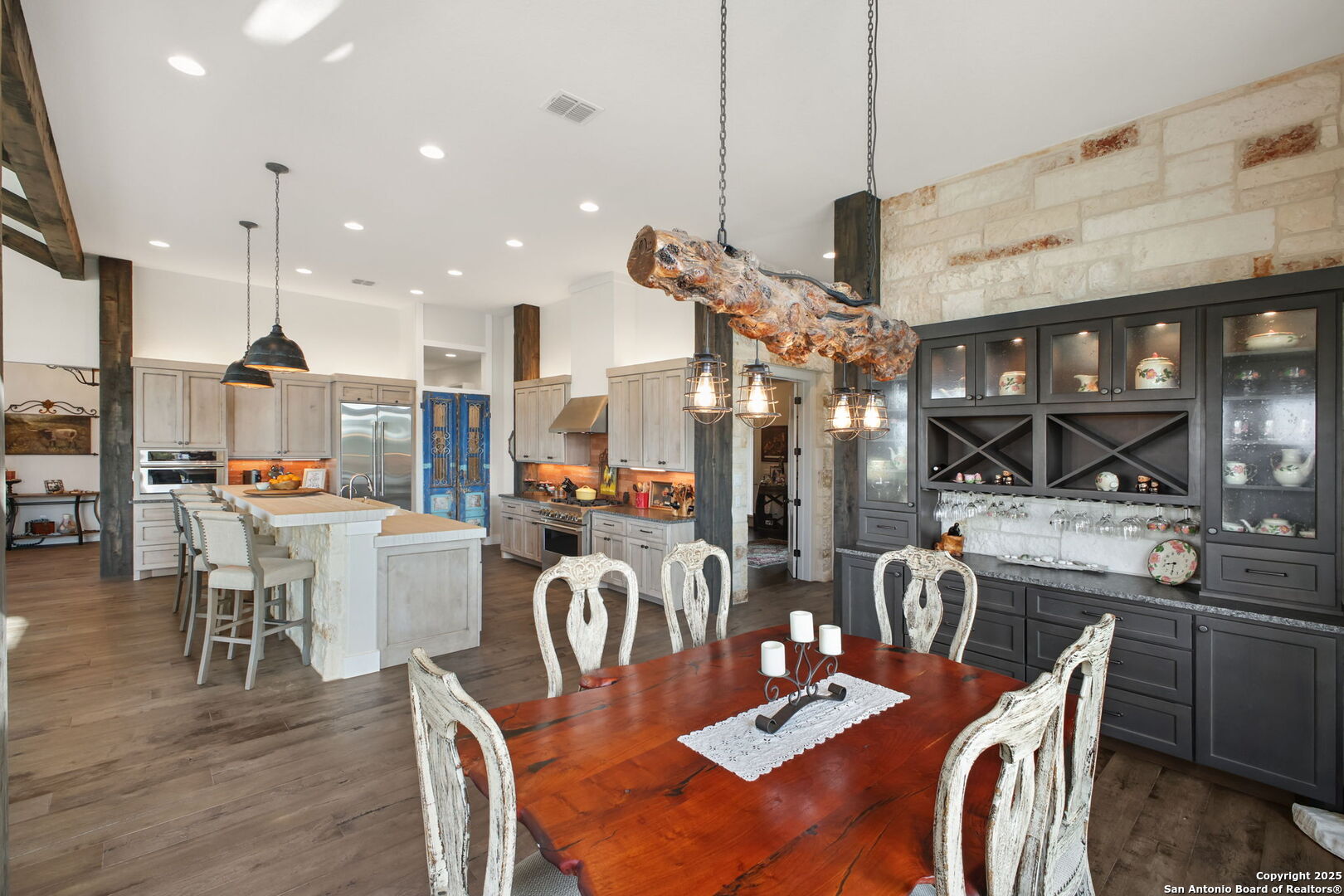 1023 Comanche Ridge New Braunfels TX 78132