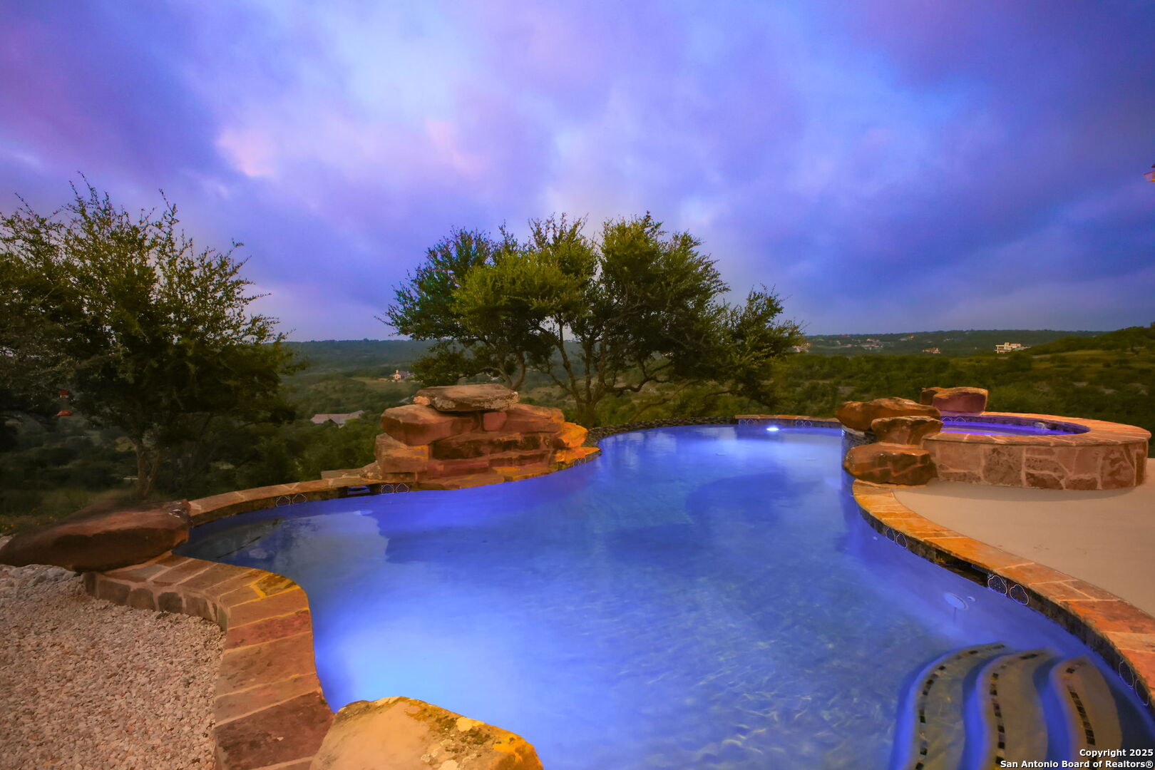 1023 Comanche Ridge New Braunfels TX 78132