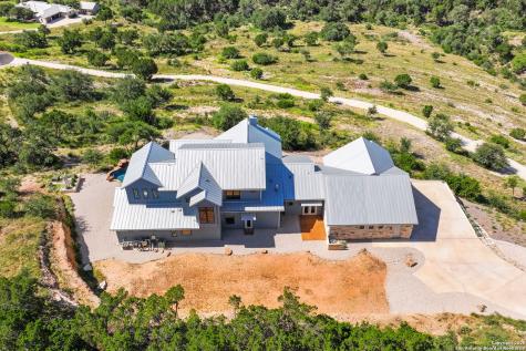 1023 Comanche Ridge New Braunfels TX 78132