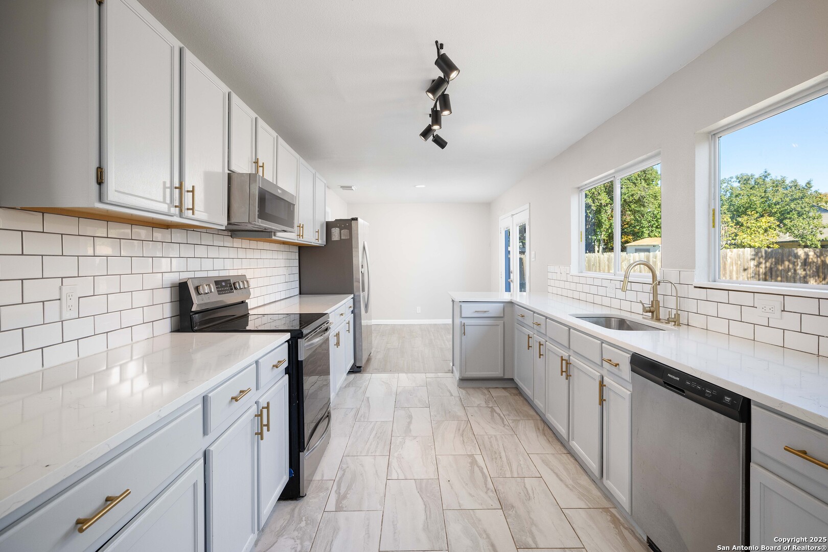 13130 Woller Valley San Antonio TX 78249