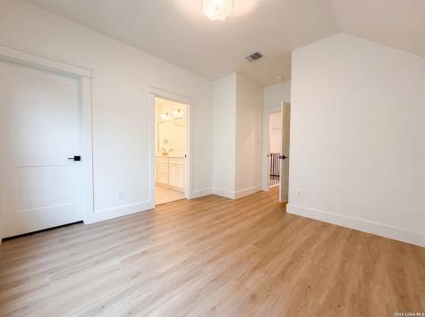 4211 Honeycomb Street San Antonio TX 78230