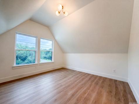 4211 Honeycomb Street San Antonio TX 78230