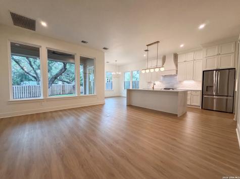 4211 Honeycomb Street San Antonio TX 78230