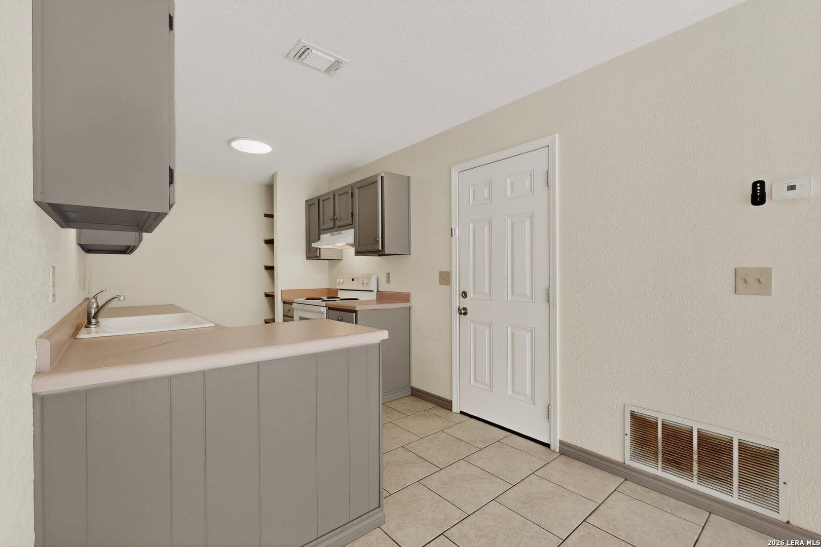 5558 Kissing Oak San Antonio TX 78247
