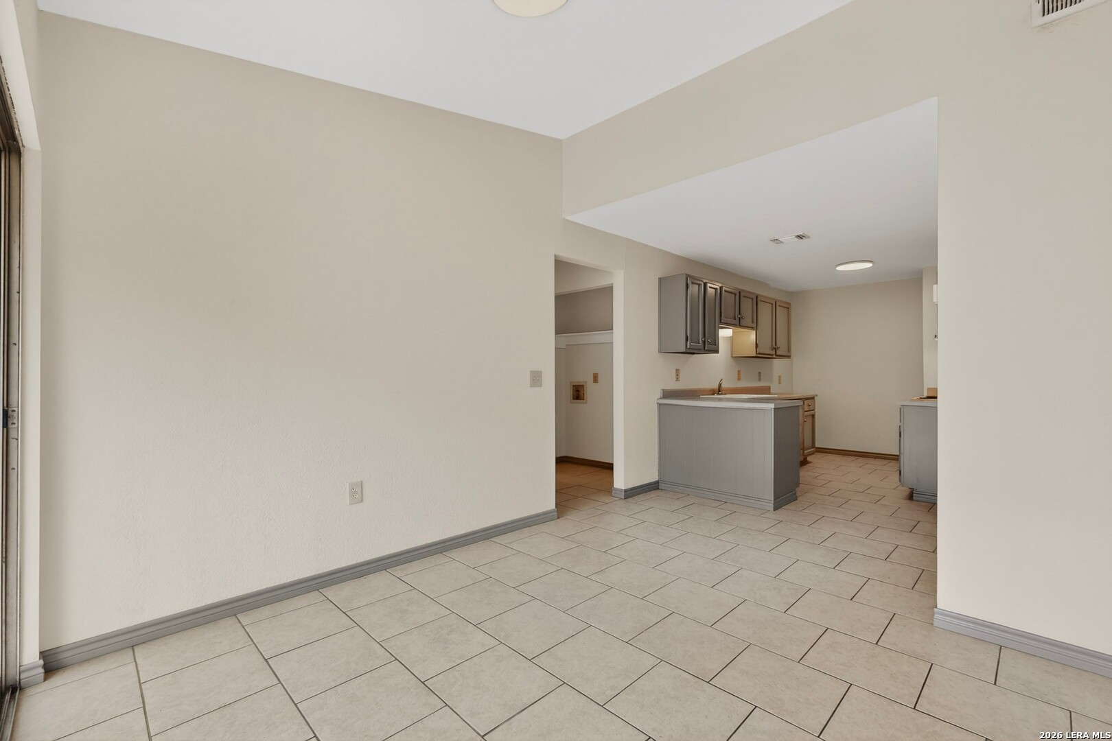 5558 Kissing Oak San Antonio TX 78247