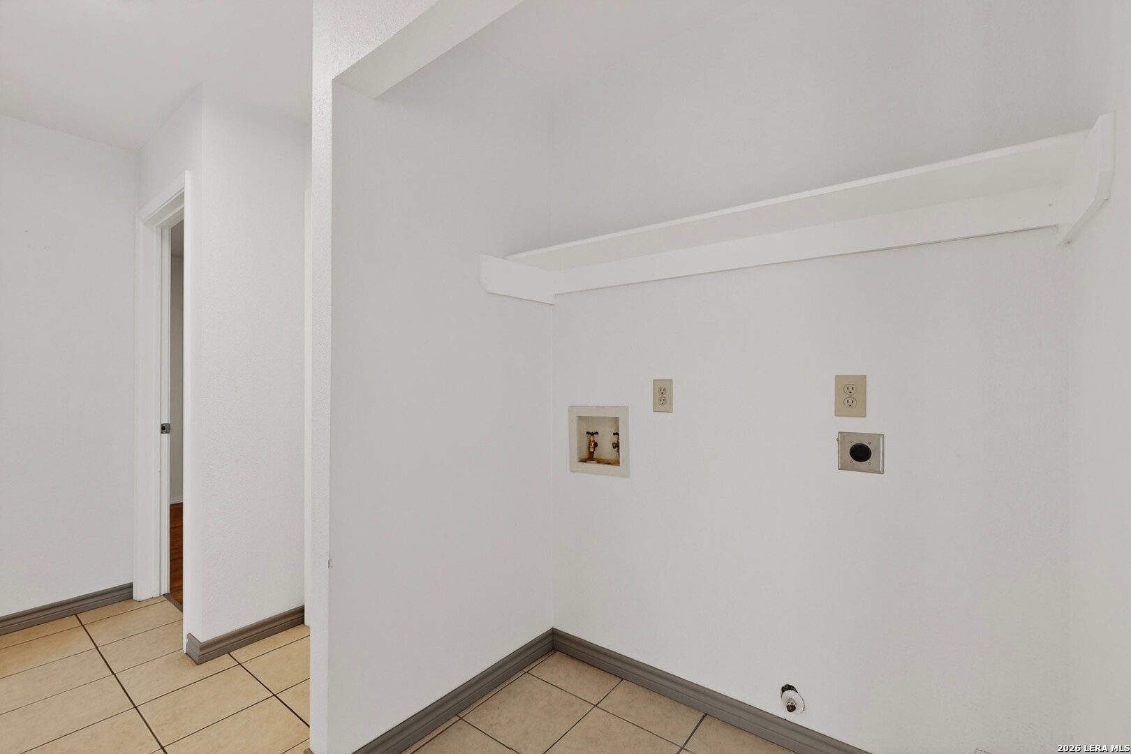 5558 Kissing Oak San Antonio TX 78247