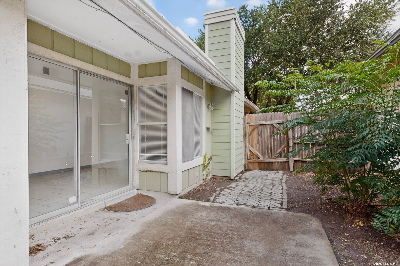5558 Kissing Oak San Antonio TX 78247
