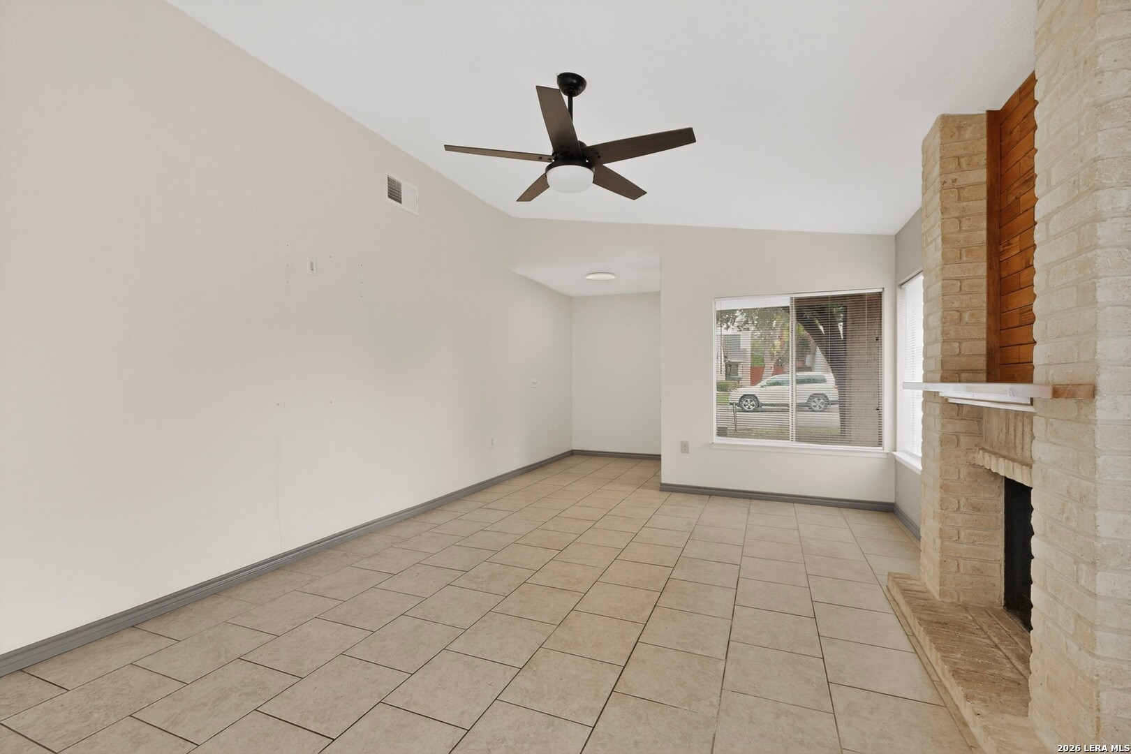 5558 Kissing Oak San Antonio TX 78247
