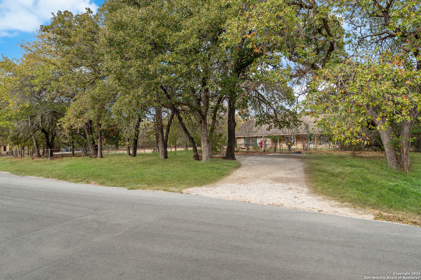 304 Hickory Trail Drive La Vernia TX 78121