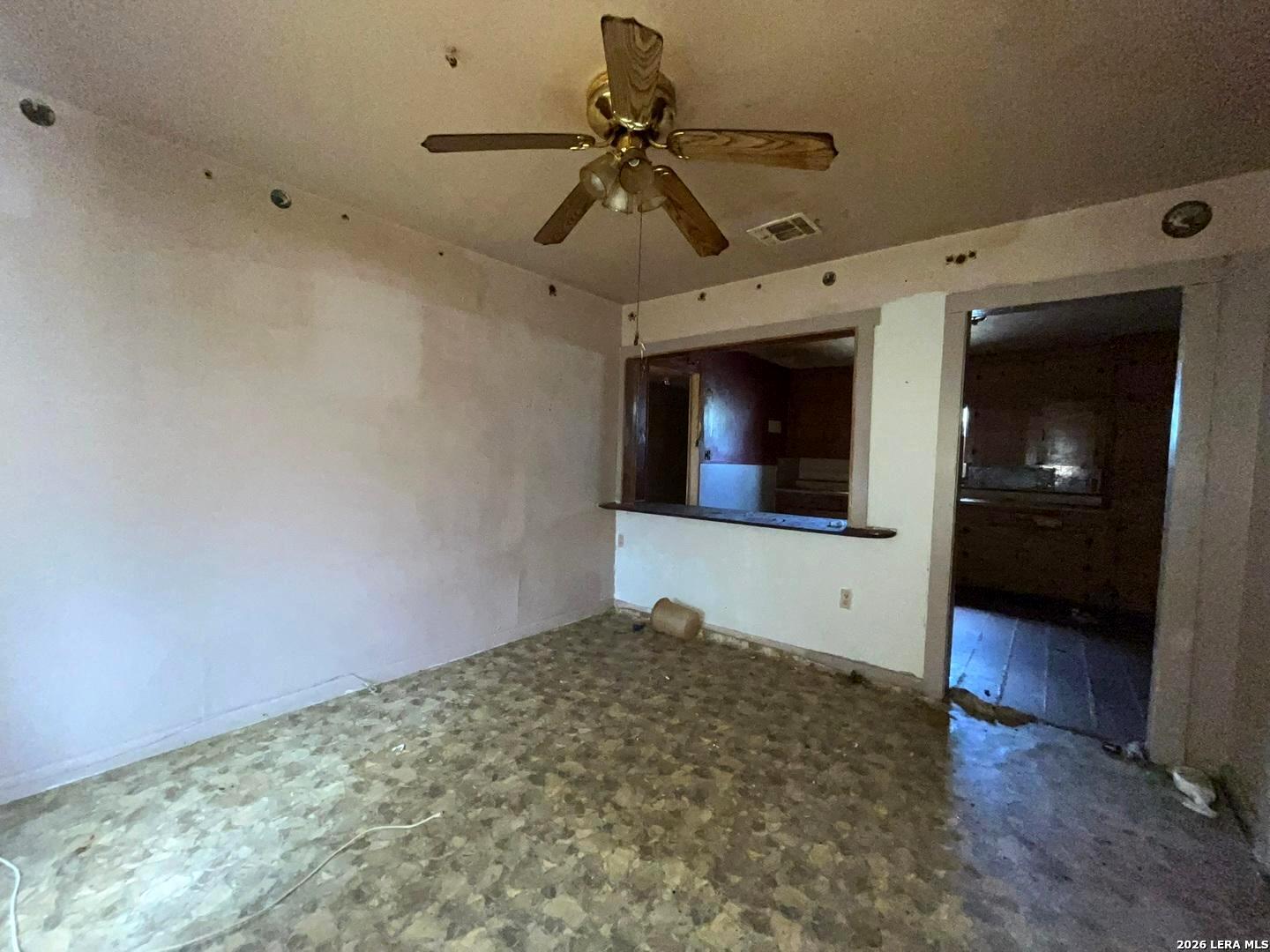 465 Peach Street Leming TX 78050