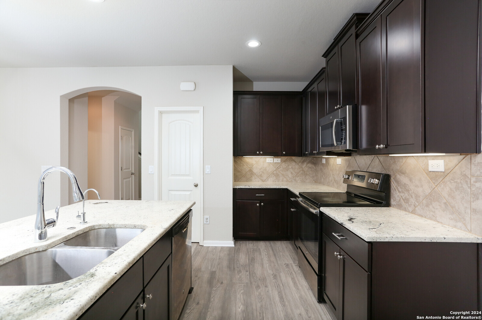 7922 Bearcat Field San Antonio TX 78253