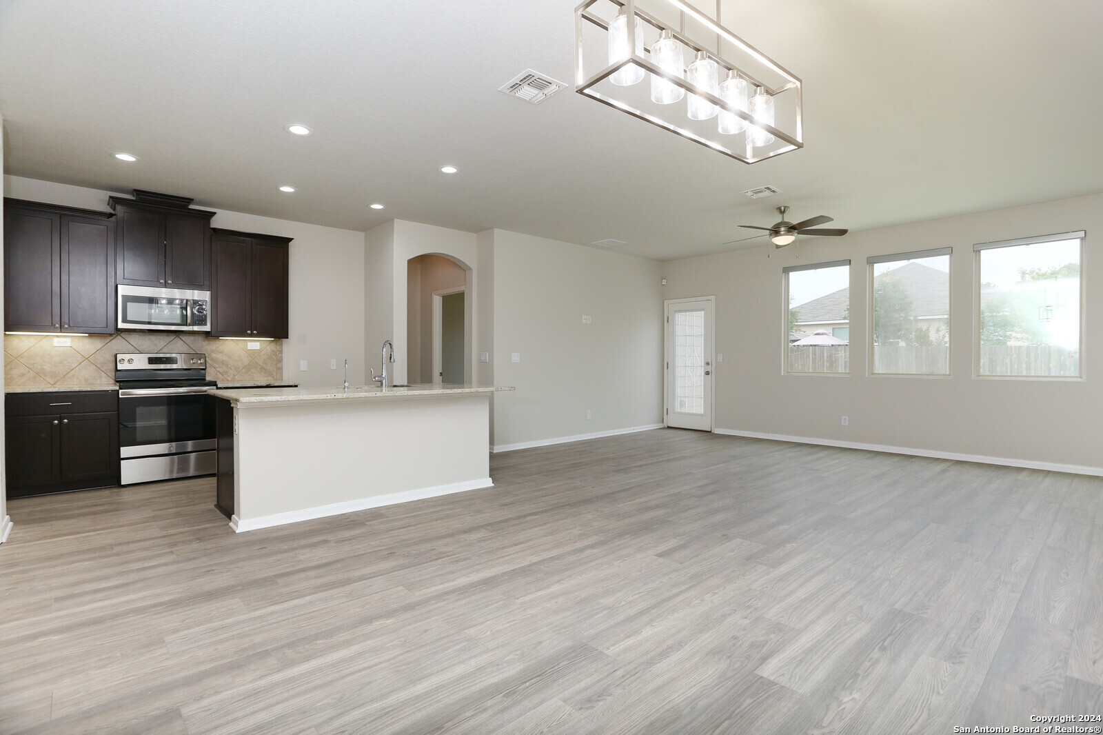 7922 Bearcat Field San Antonio TX 78253
