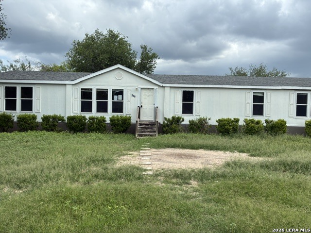 259 W Velna Street La Pryor TX 78872