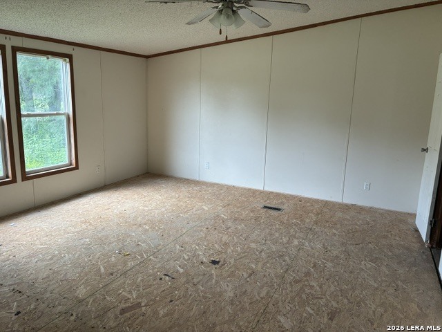 259 W Velna Street La Pryor TX 78872