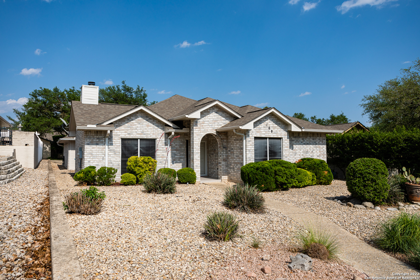 108 Bent Oak Lane Kerrville TX 78028