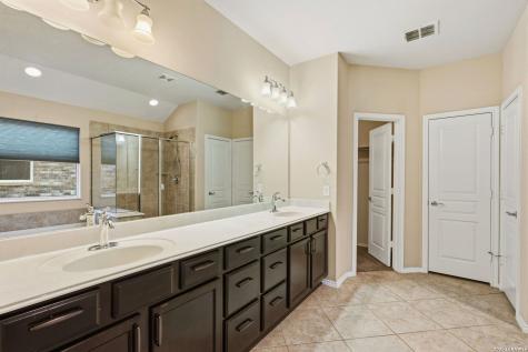 3918 Retreat Run San Antonio TX 78253