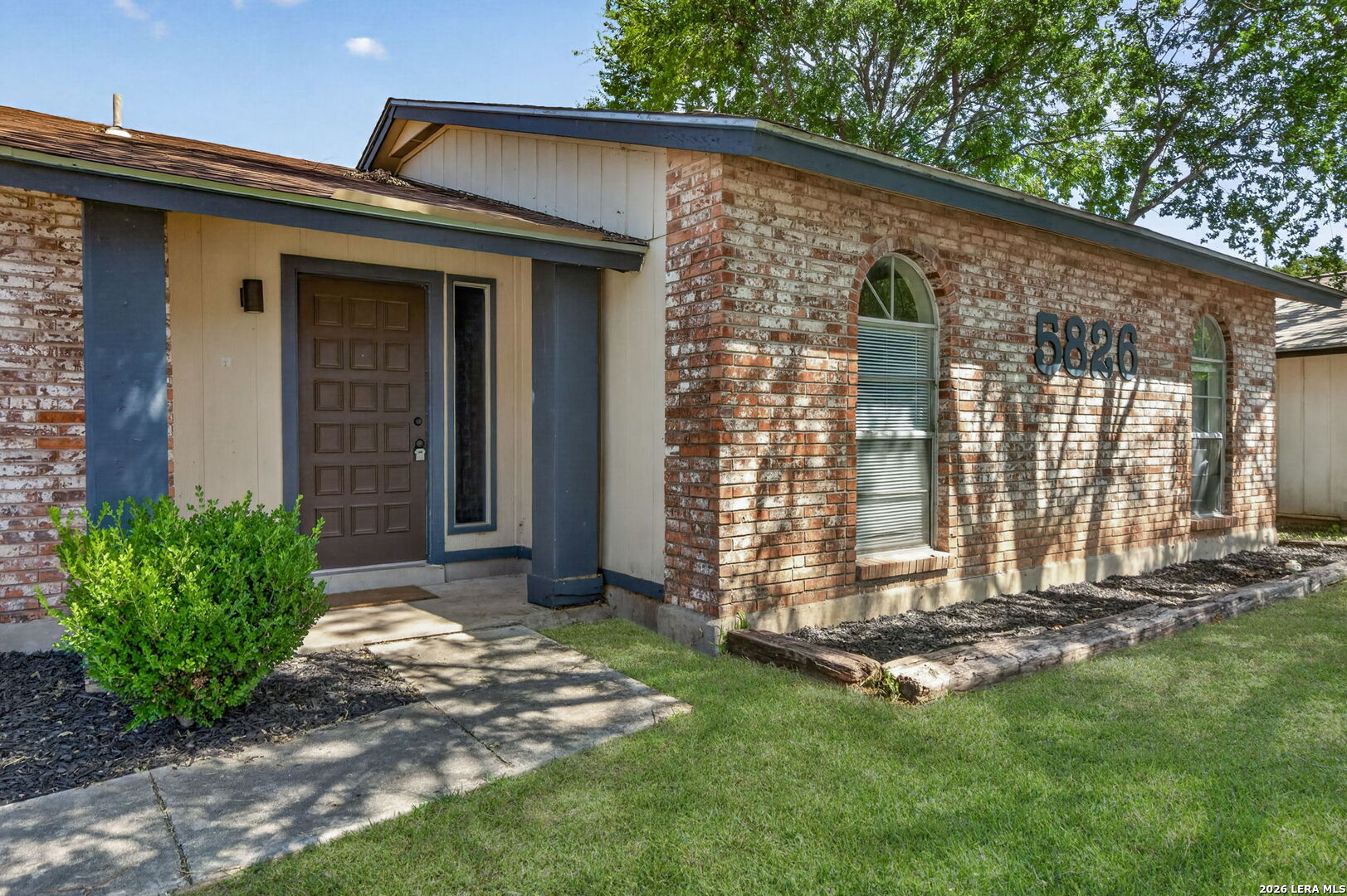 5826 Cliff Walk Drive San Antonio TX 78250