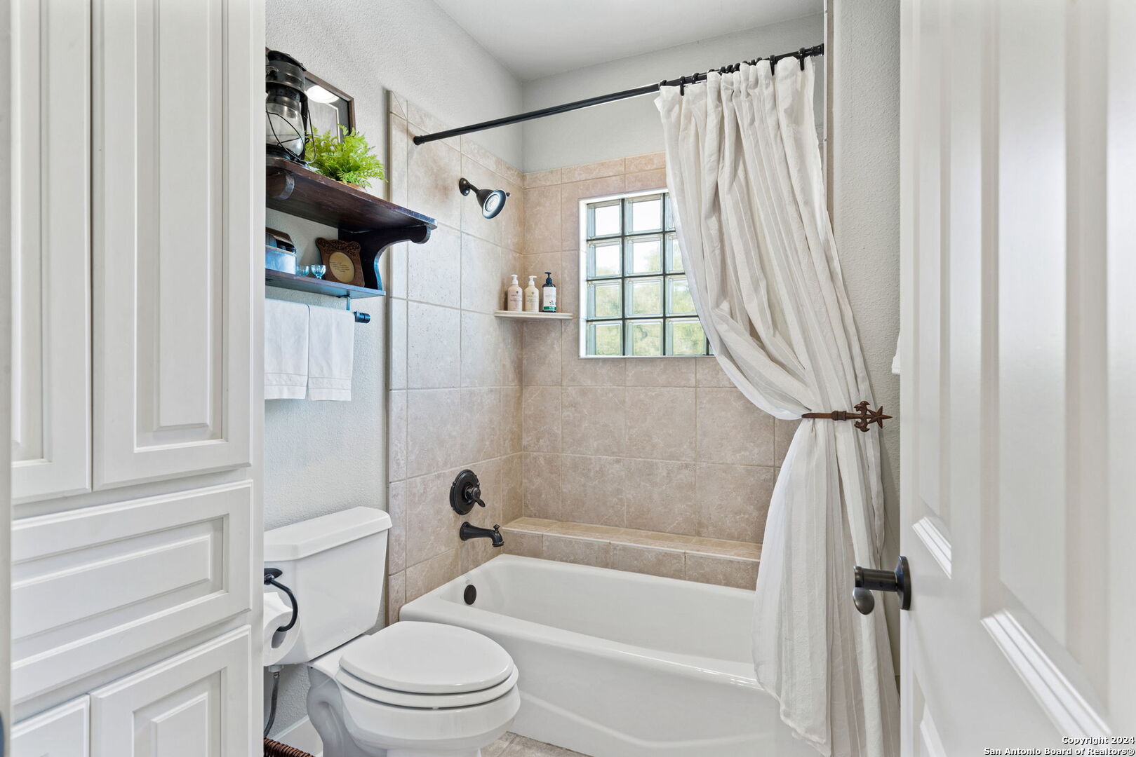 1420 Waterstone Boerne TX 78006