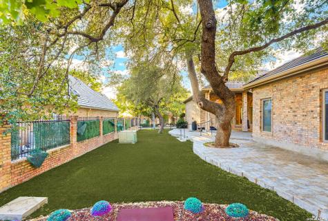 136 Westcourt Lane San Antonio TX 78257