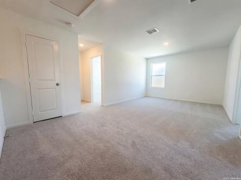 129 Amy Alley San Antonio TX 78253