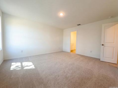 129 Amy Alley San Antonio TX 78253