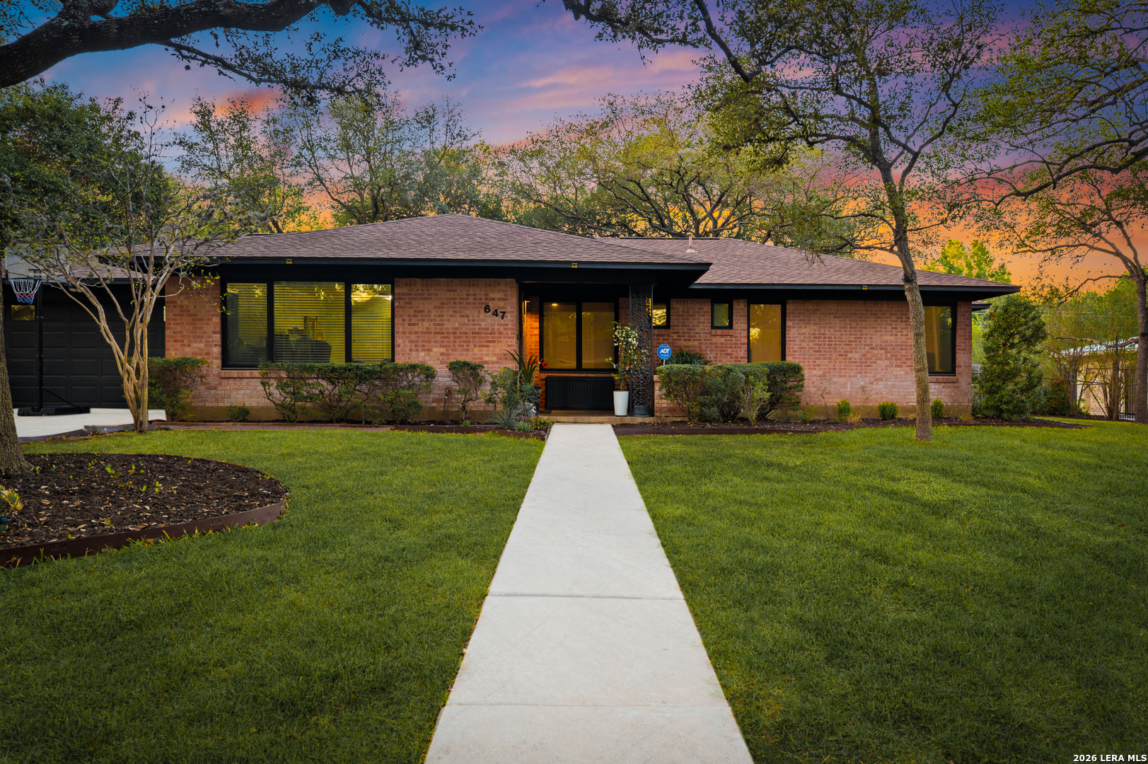 647 Cave Lane San Antonio TX 78209