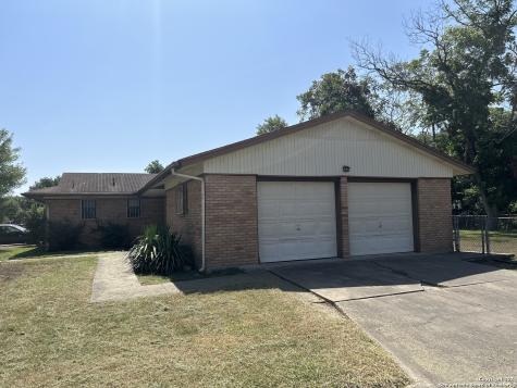 4902 Bernadine Drive San Antonio TX 78220