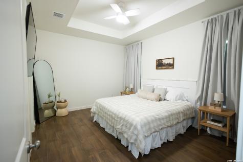 2215 Lake Louise San Antonio TX 78228