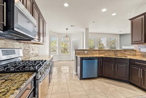 1223 Knights Cross San Antonio TX 78258