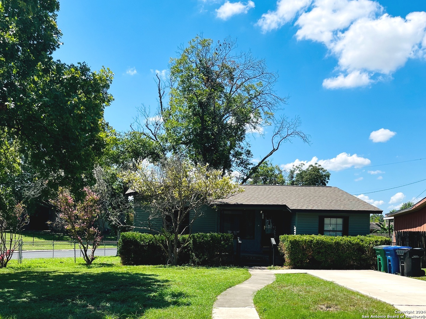 866 Pennystone Avenue San Antonio TX 78223