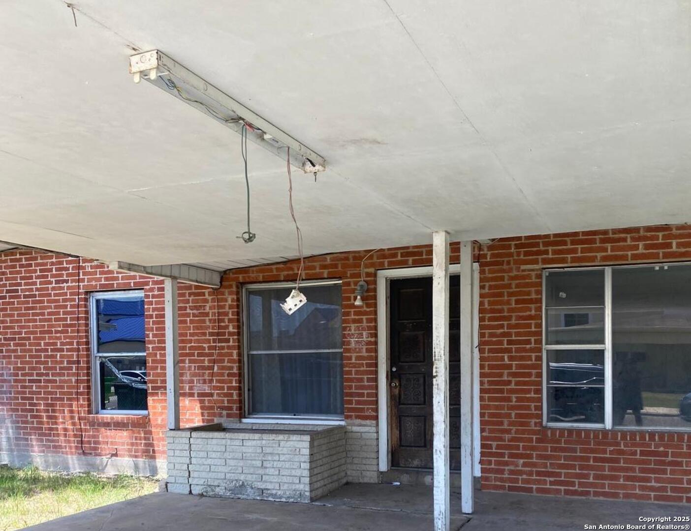 1743 Athel Avenue San Antonio TX 78237