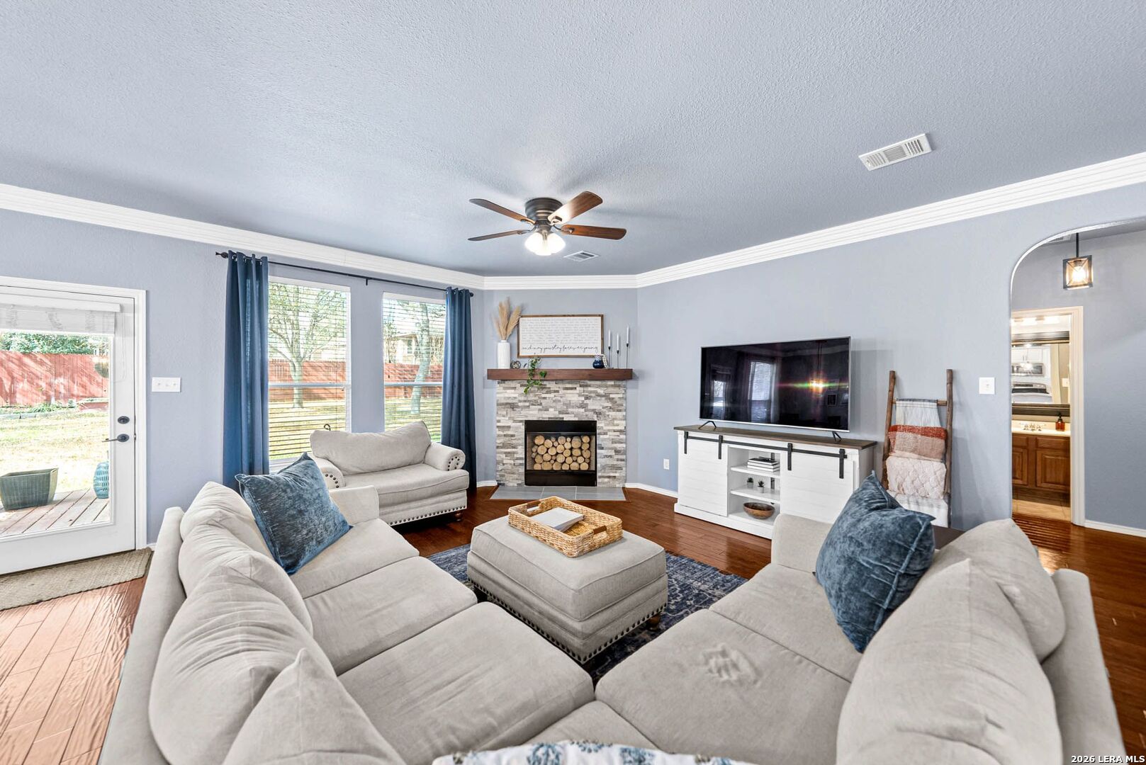 3707 Cotoneaster San Antonio TX 78261