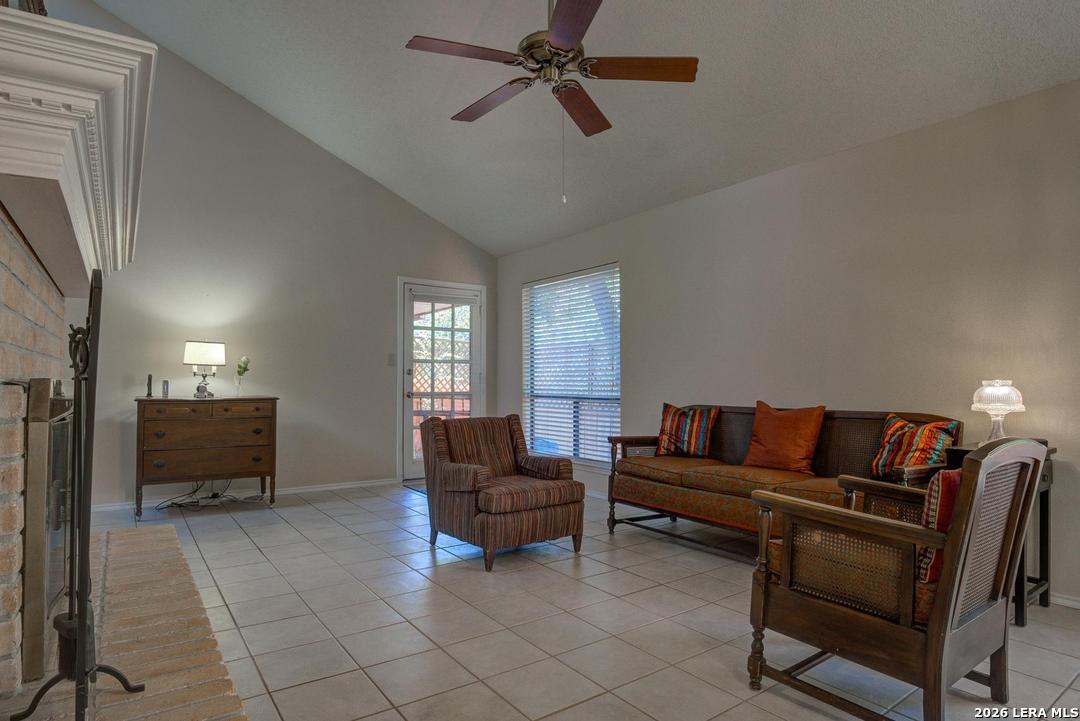 2902 Spring Bend Street San Antonio TX 78209