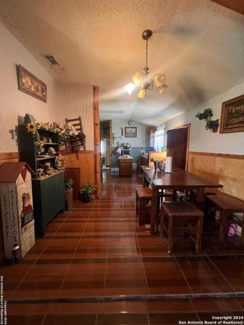 3511 Highway 85 Carrizo Springs TX 78834