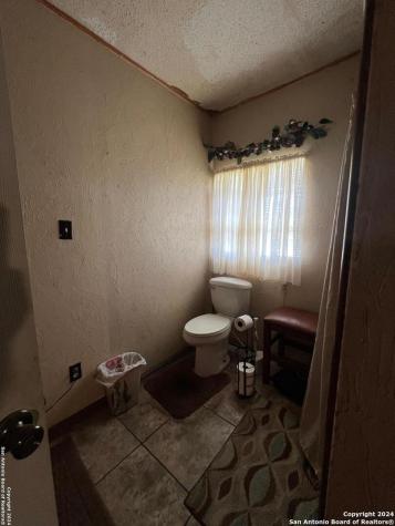 3511 Highway 85 Carrizo Springs TX 78834