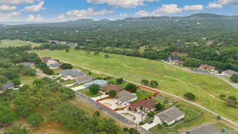 460 Shayla Lane Canyon Lake TX 78133