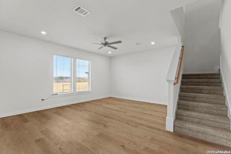 516 Salamander San Marcos TX 78666