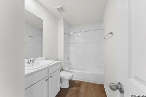 516 Salamander San Marcos TX 78666