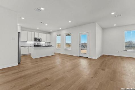 516 Salamander San Marcos TX 78666