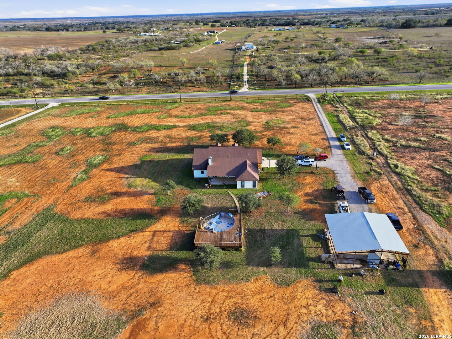 3036 State Highway 97w Floresville TX 78114