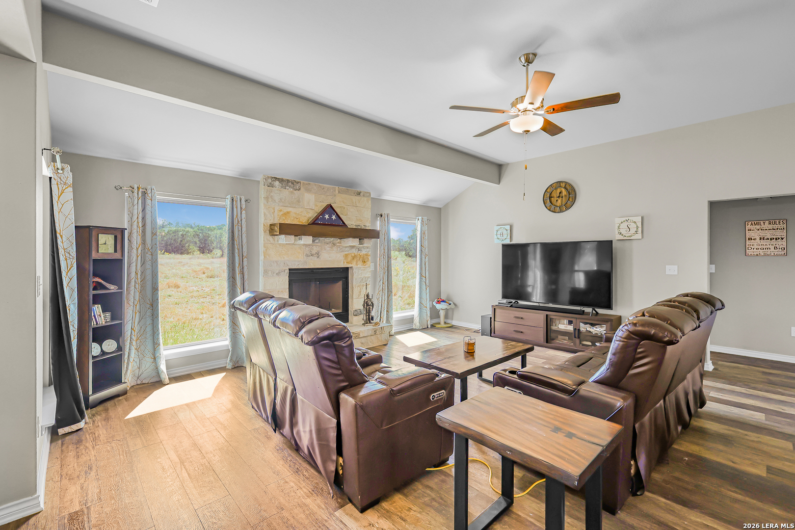 4317 County Road 251 Hondo TX 78861